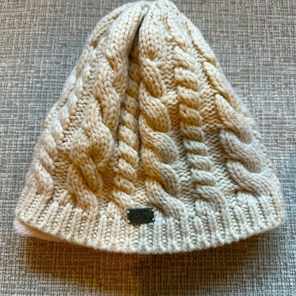 NWOT North Face Beanie Off White - Picture 1 of 2